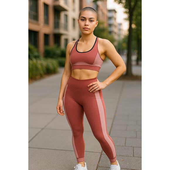 Fabletics Maddie Ziegler Euphoria Seamless Color Block Pink Rose Active Leggings - Picture 1 of 5